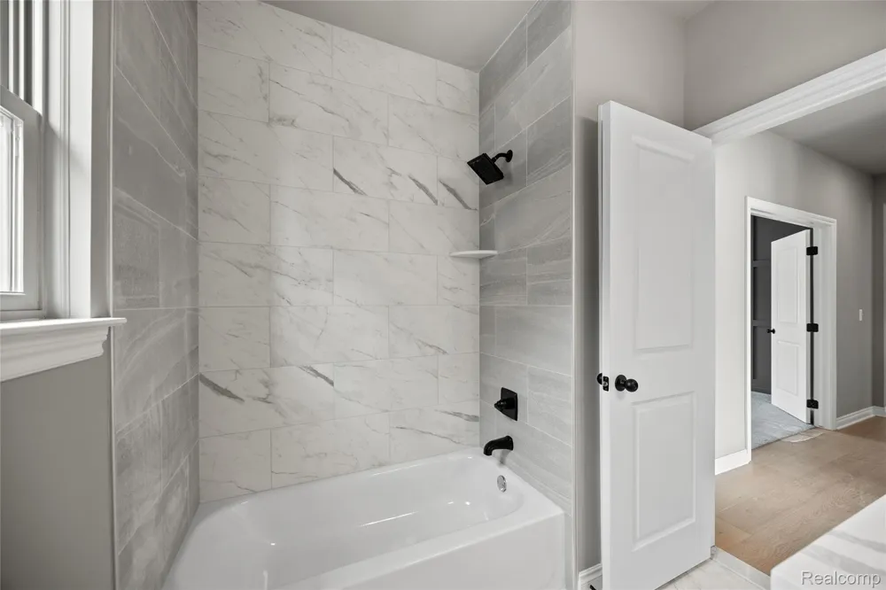 7120 Dryden Road Almont Township, MI 48003