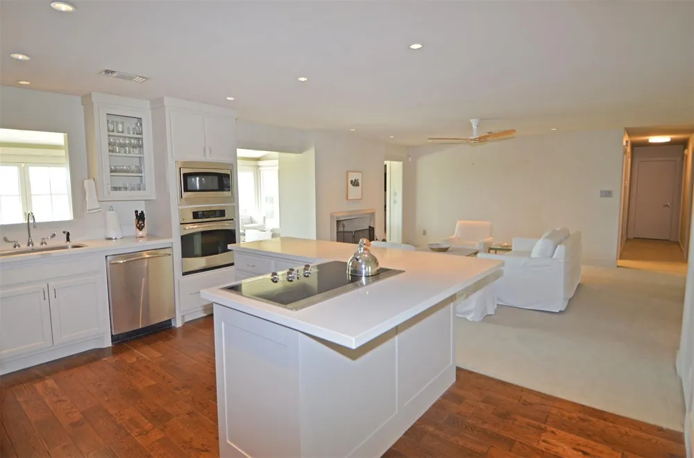 1880 Schoenberg Road Carmine, TX 78932