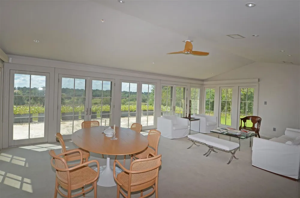 1880 Schoenberg Road Carmine, TX 78932