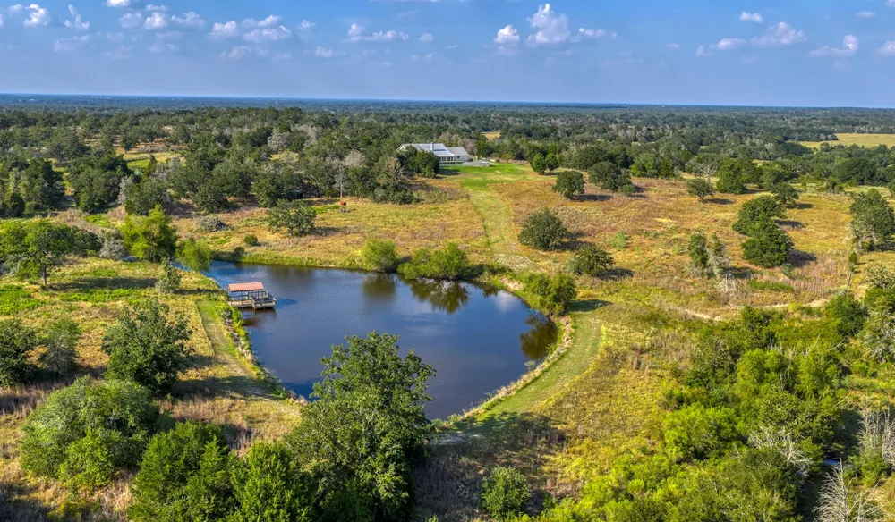 1880 Schoenberg Road Carmine, TX 78932