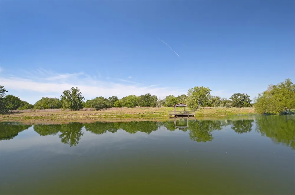 1880 Schoenberg Road Carmine, TX 78932
