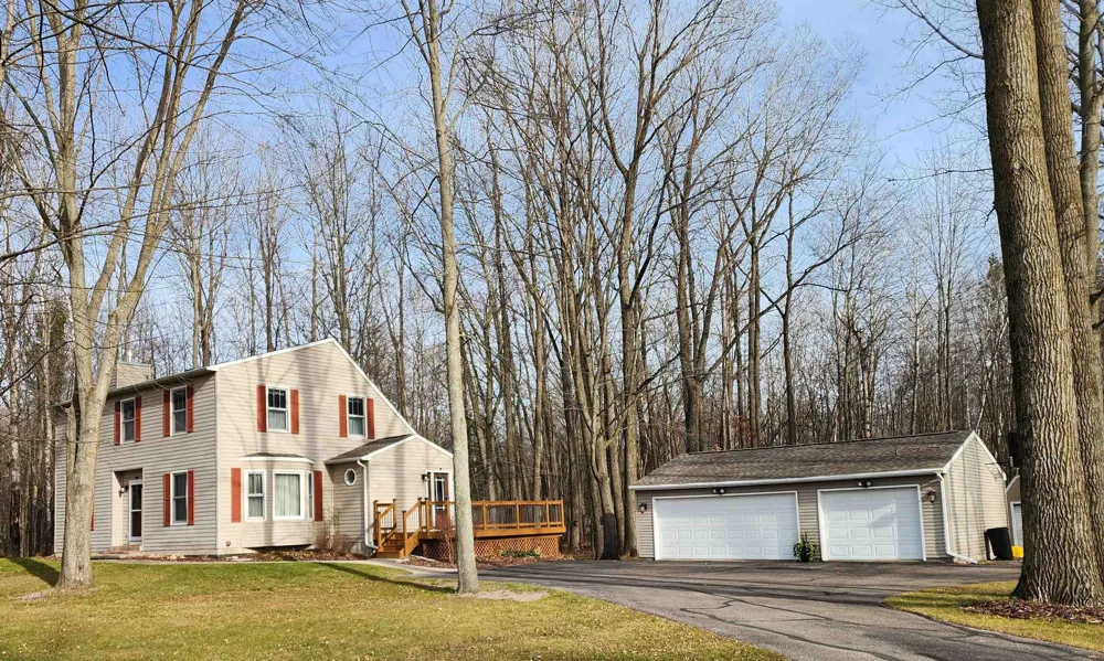 3400 Sturgeon Road Larkin Charter Township, MI 48640
