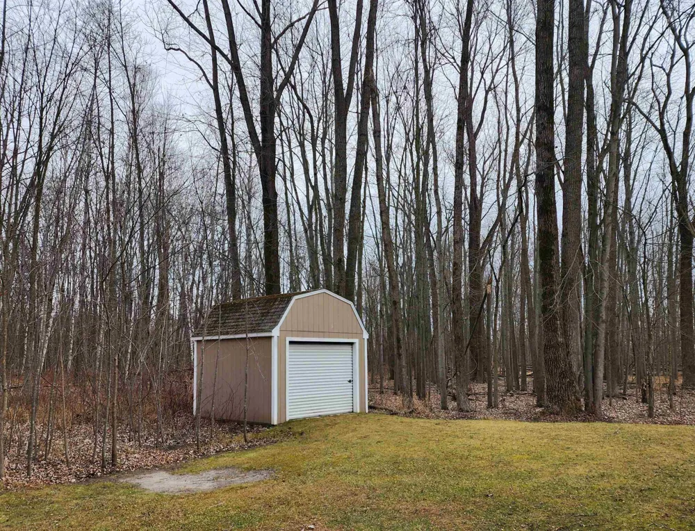 3400 Sturgeon Road Larkin Charter Township, MI 48640