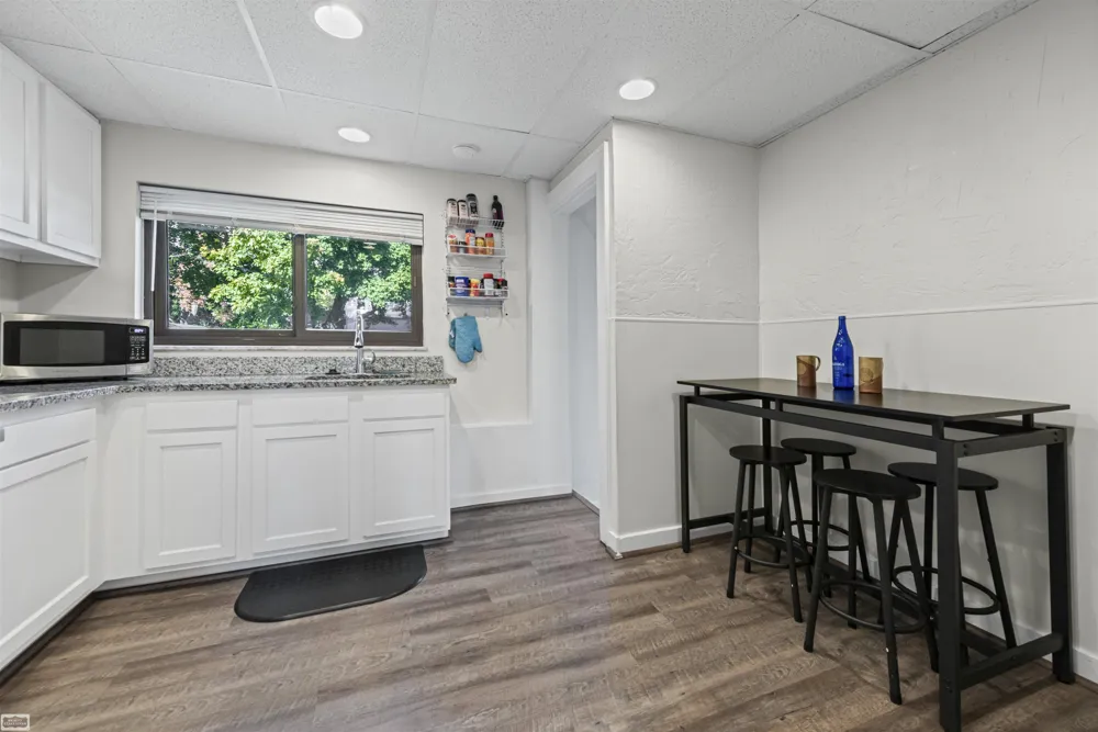 35 Michigan Avenue Mt Clemens City, MI 48043