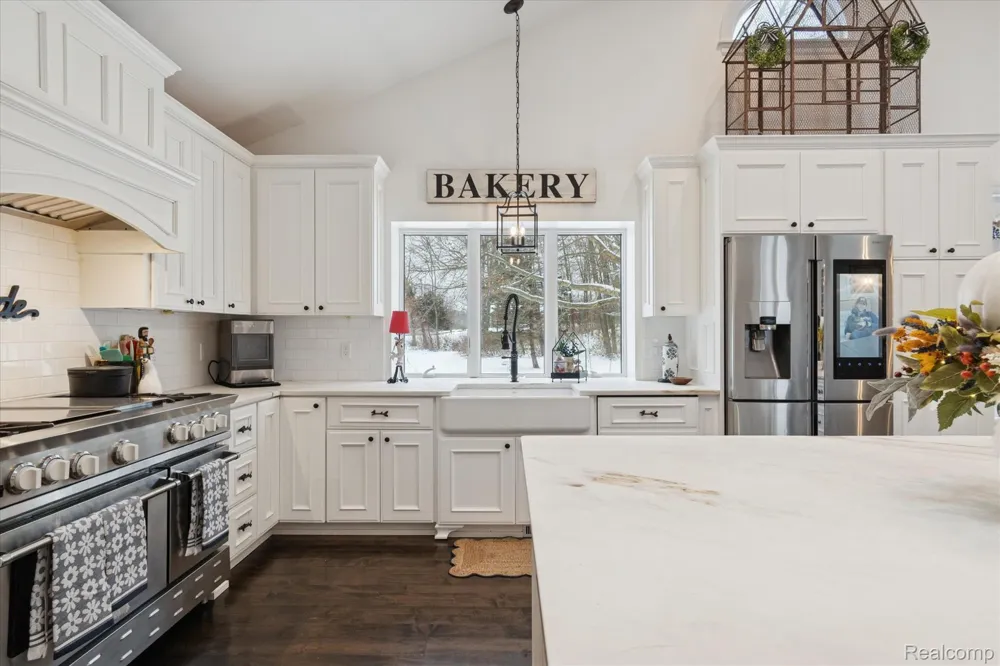 187 Darwin Road Putnam Township, MI 48169