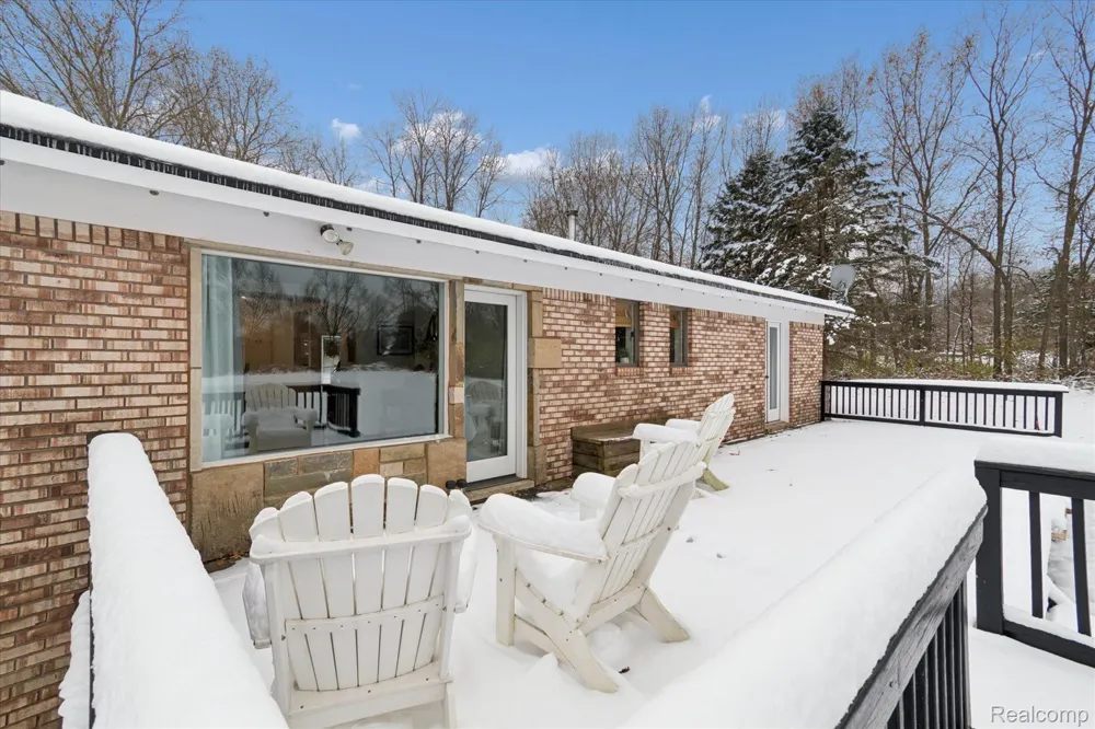 187 Darwin Road Putnam Township, MI 48169