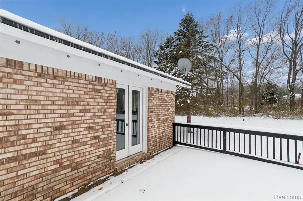 187 Darwin Road Putnam Township, MI 48169