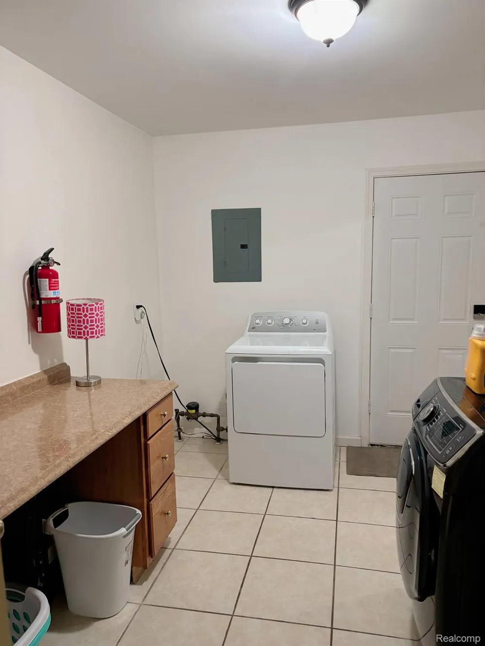 26387 Alden Street Madison Heights City, MI 48071