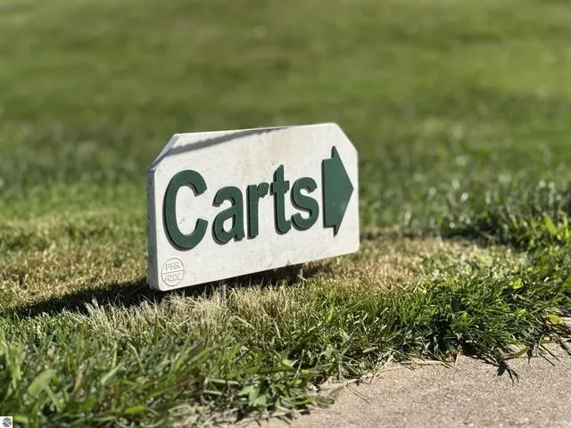 4855 Prestwick Court Acme Township, MI 49690