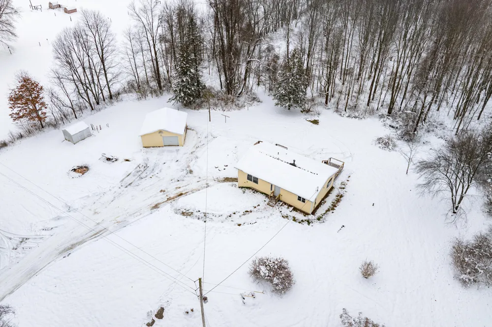 1707 W Bristol Road Barry Township, MI 49046