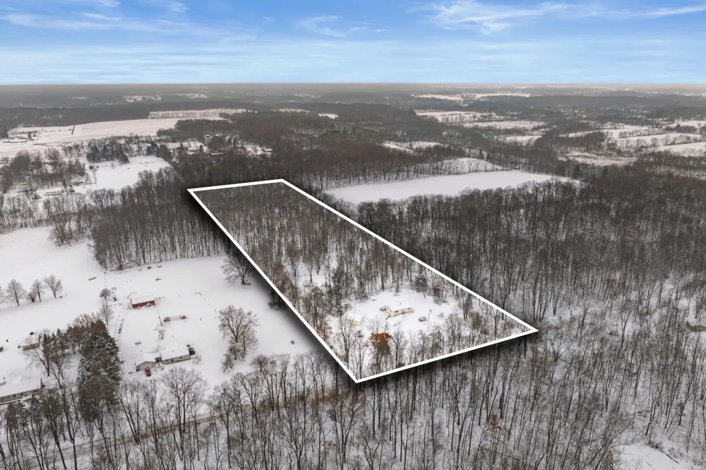 1707 W Bristol Road Barry Township, MI 49046