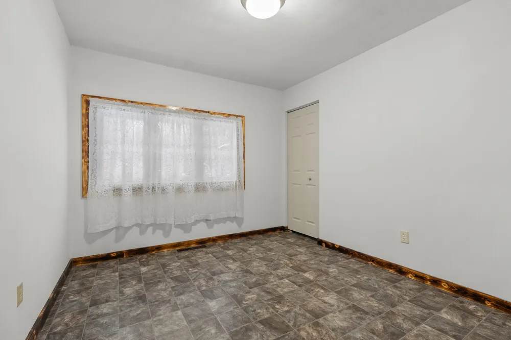 1707 W Bristol Road Barry Township, MI 49046
