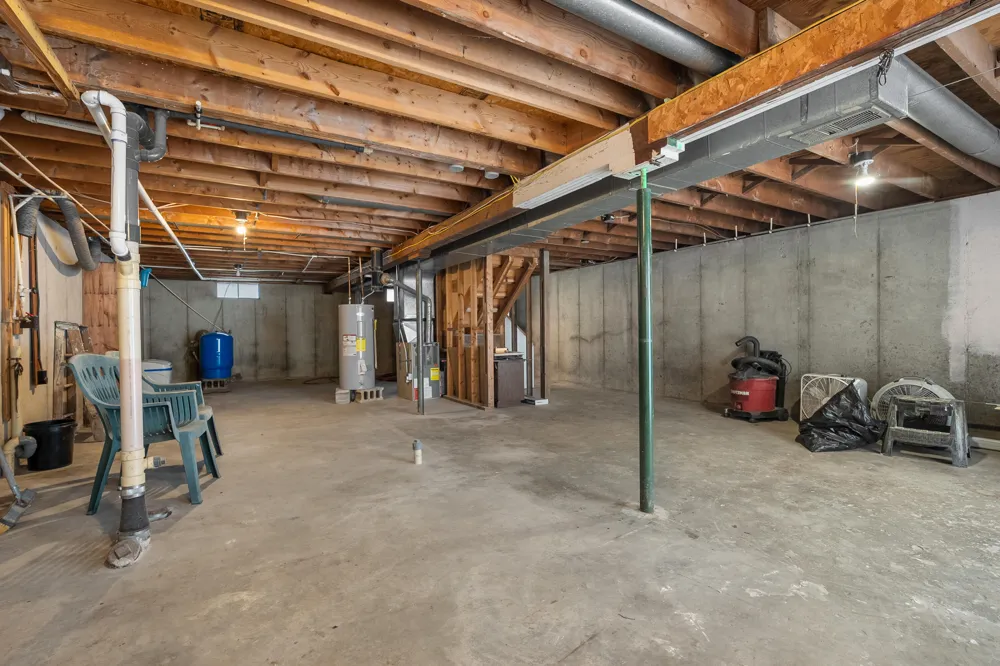 1707 W Bristol Road Barry Township, MI 49046