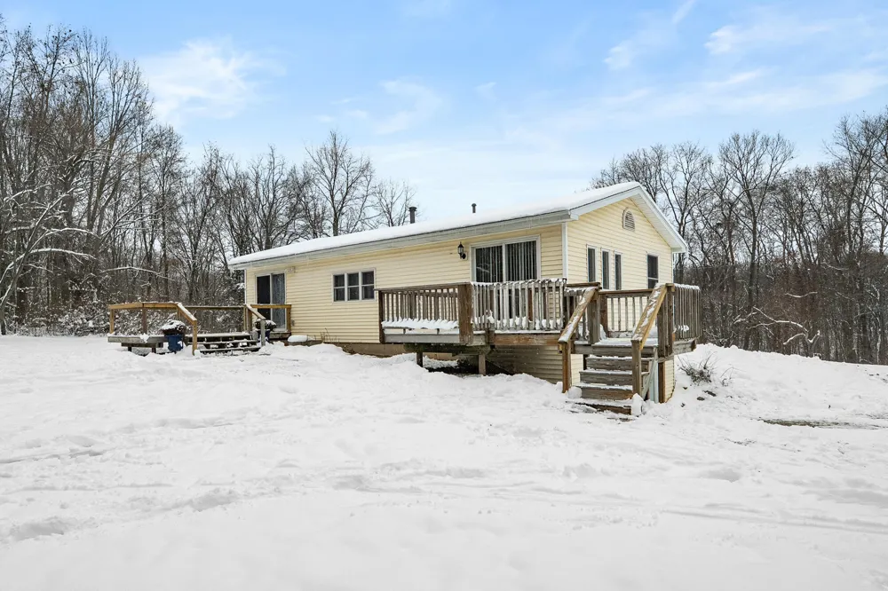 1707 W Bristol Road Barry Township, MI 49046