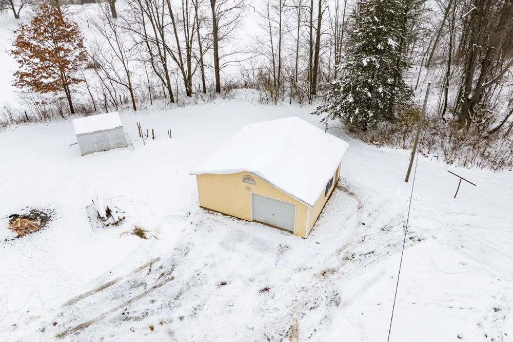 1707 W Bristol Road Barry Township, MI 49046