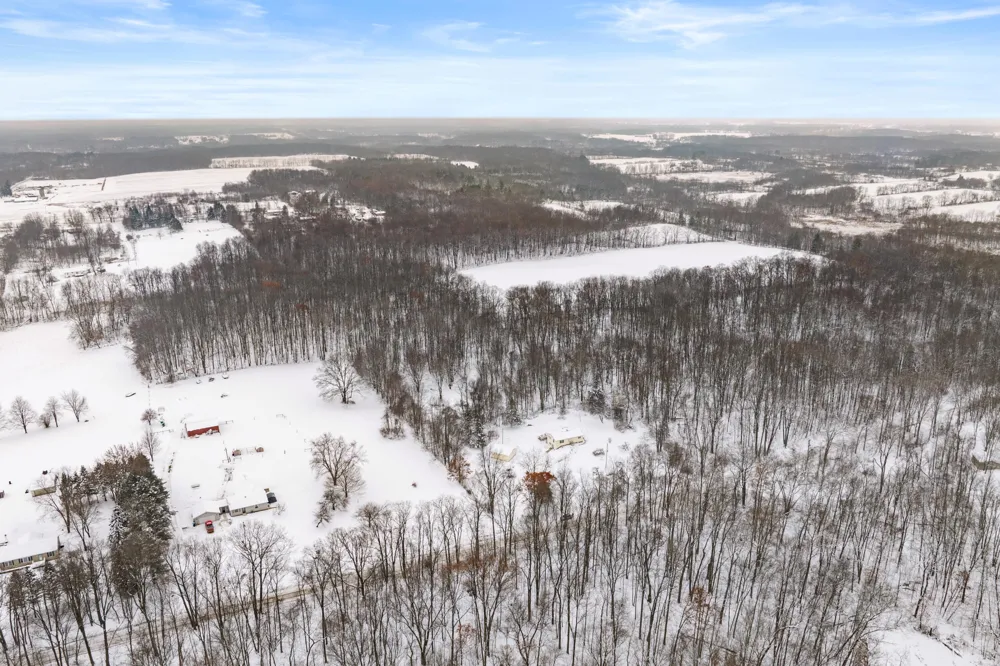 1707 W Bristol Road Barry Township, MI 49046