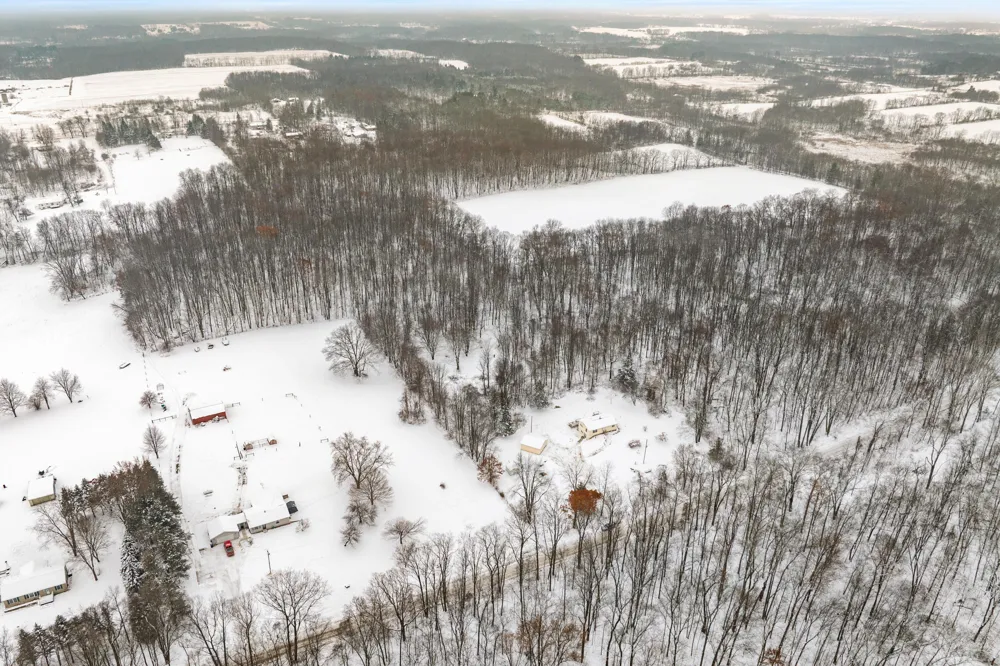 1707 W Bristol Road Barry Township, MI 49046