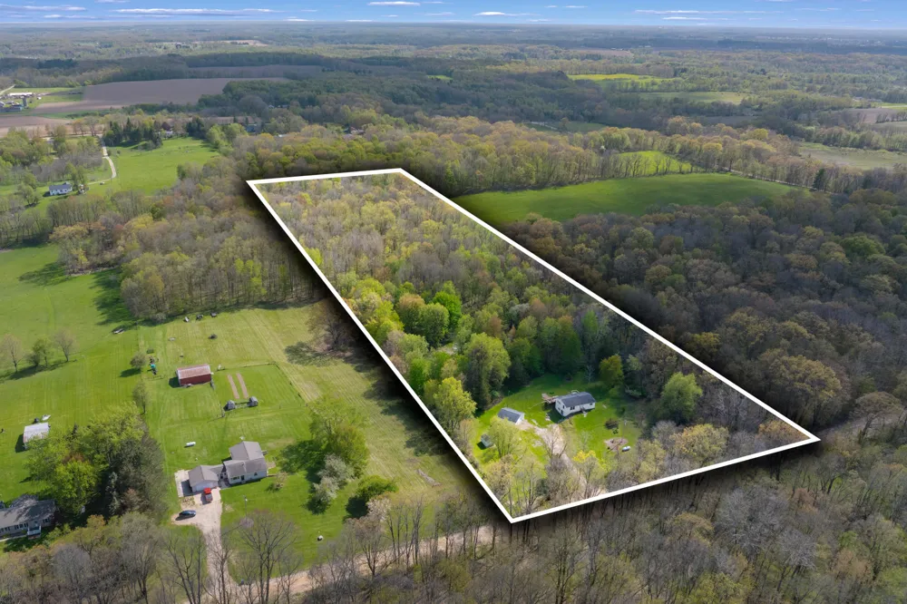 1707 W Bristol Road Barry Township, MI 49046