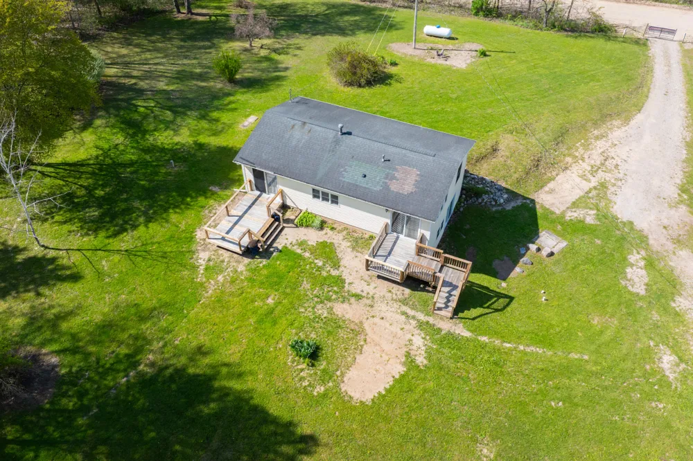 1707 W Bristol Road Barry Township, MI 49046