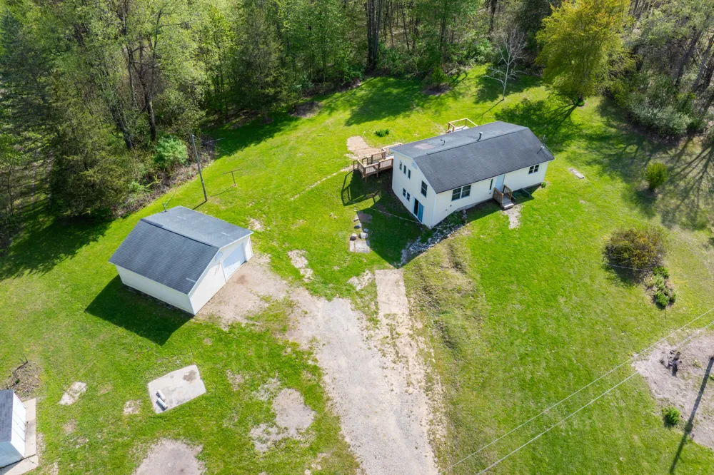 1707 W Bristol Road Barry Township, MI 49046