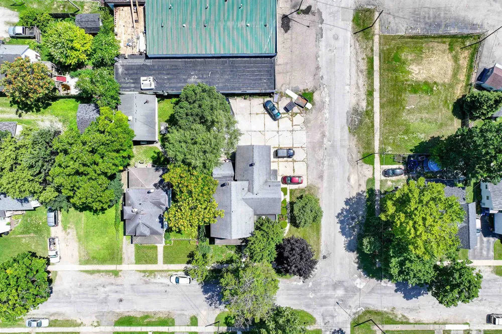 47 Pope #6 Street Lapeer City, MI 48446