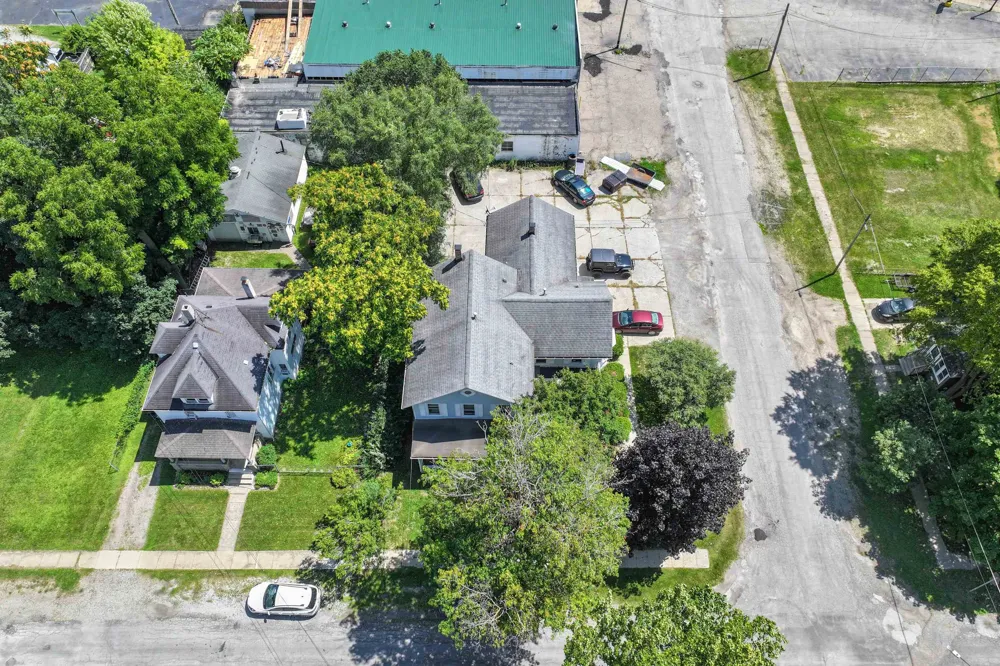 47 Pope #6 Street Lapeer City, MI 48446