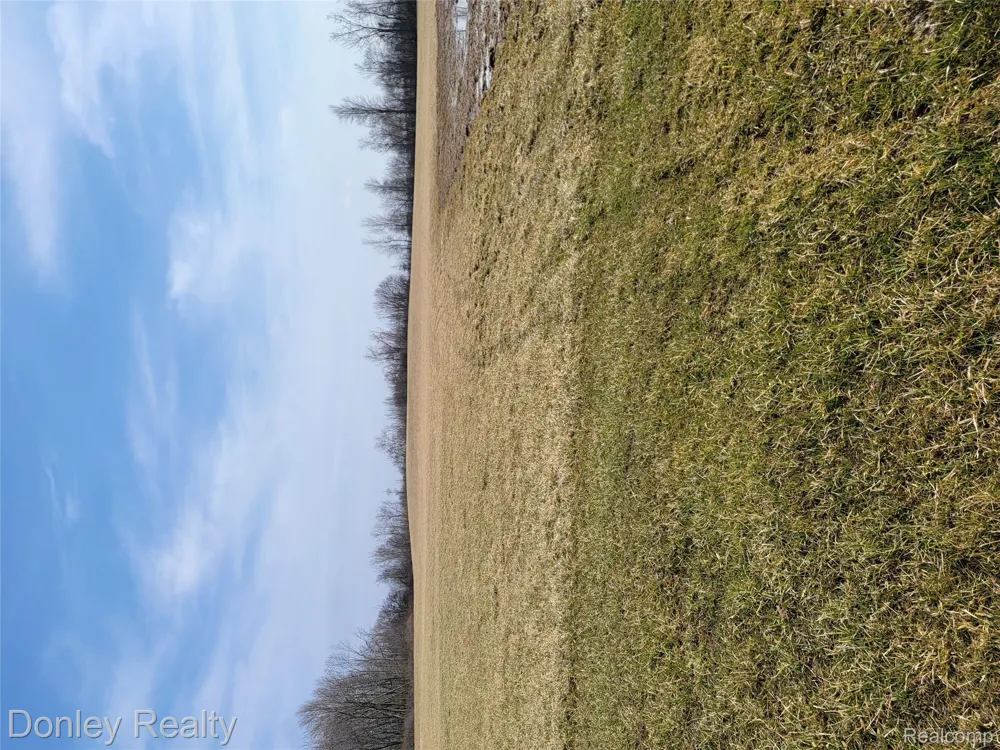 6750 Lanway Road Koylton Township, MI 48741