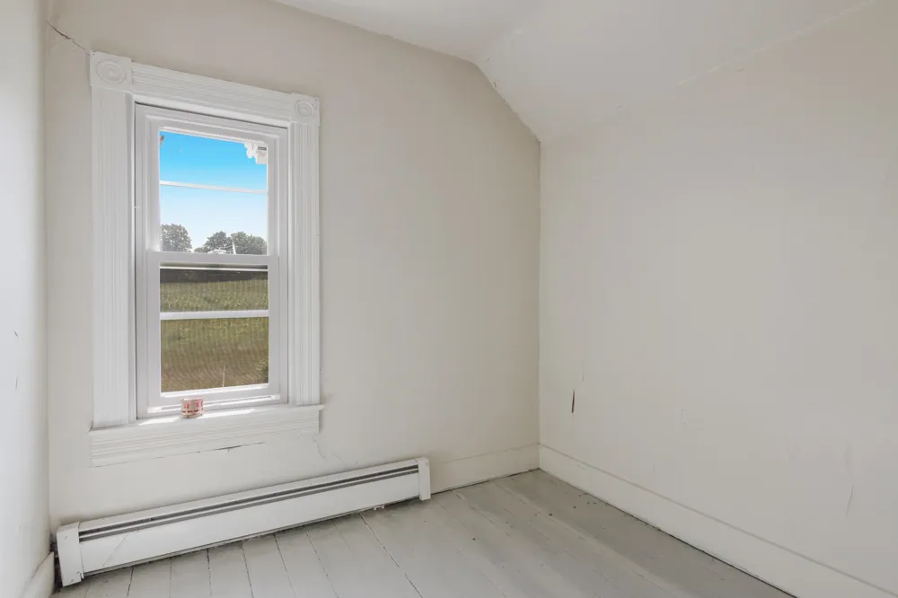 9224 E Duck Lake Road Suttons Bay Township, MI 49682