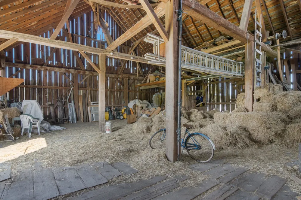 9224 E Duck Lake Road Suttons Bay Township, MI 49682
