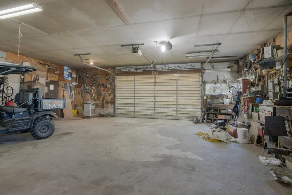 9224 E Duck Lake Road Suttons Bay Township, MI 49682