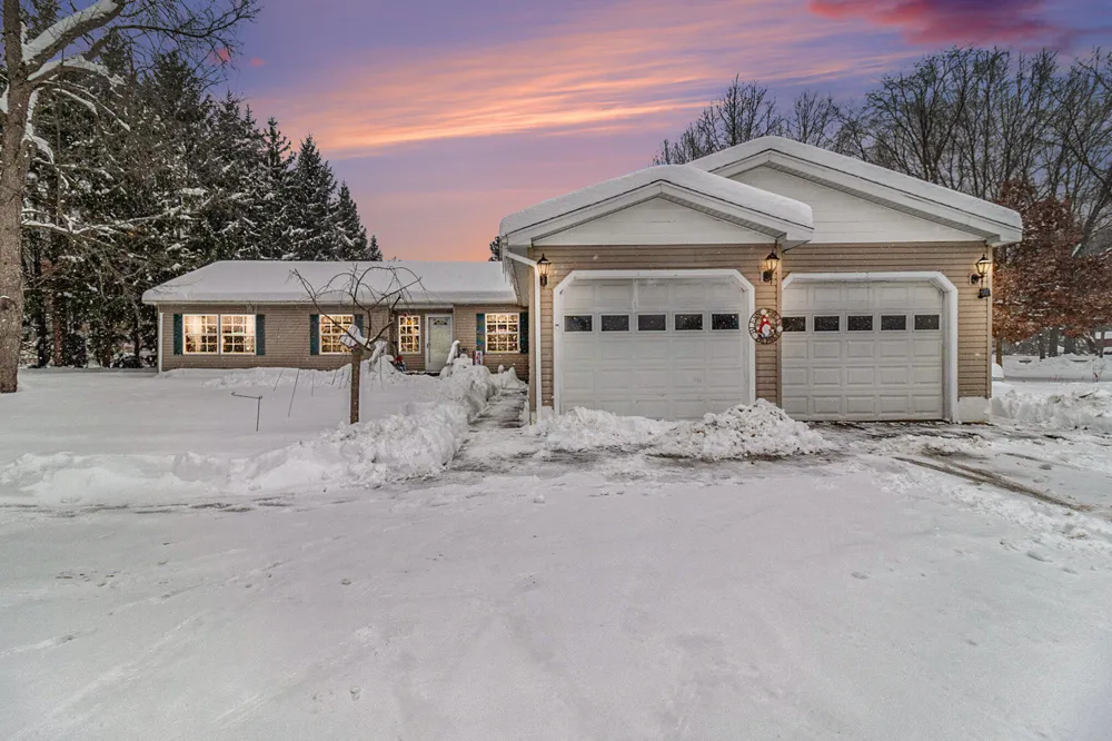 4535 68th Avenue Hart Township, MI 49420