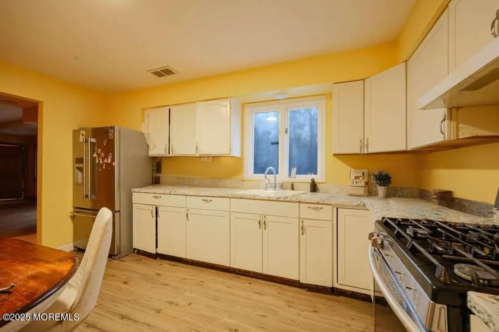 1158 Cecil Court Lakewood, NJ 08701