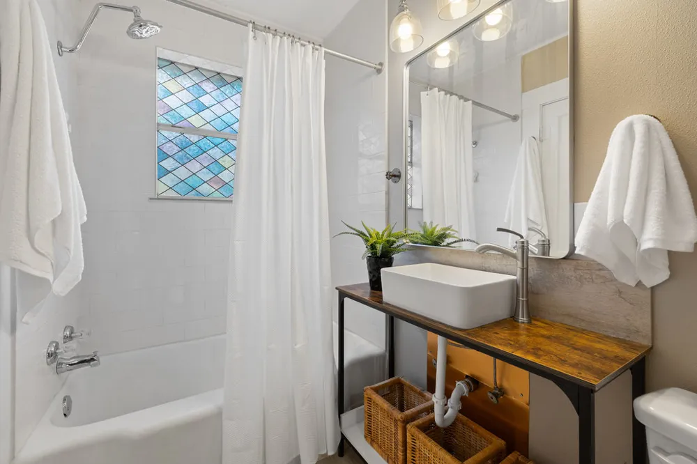 1223 S Austin Avenue S Georgetown, TX 78626