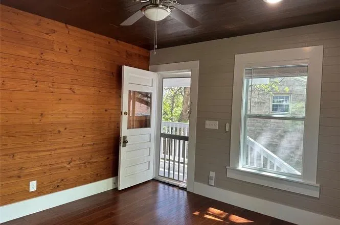 1223 S Austin Avenue S Georgetown, TX 78626