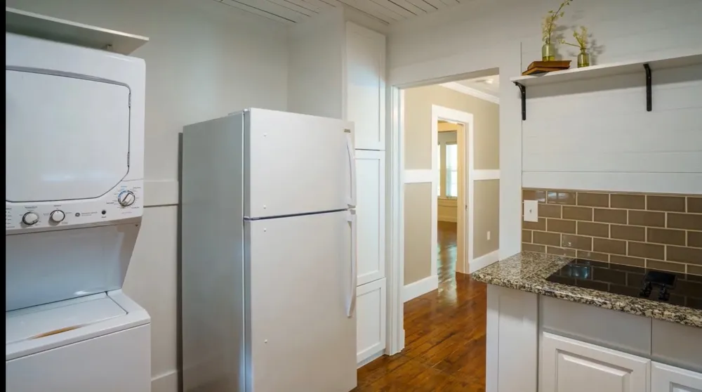 1223 S Austin Avenue S Georgetown, TX 78626
