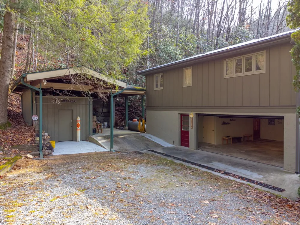 Little Ellijay Rd Franklin, NC 28734