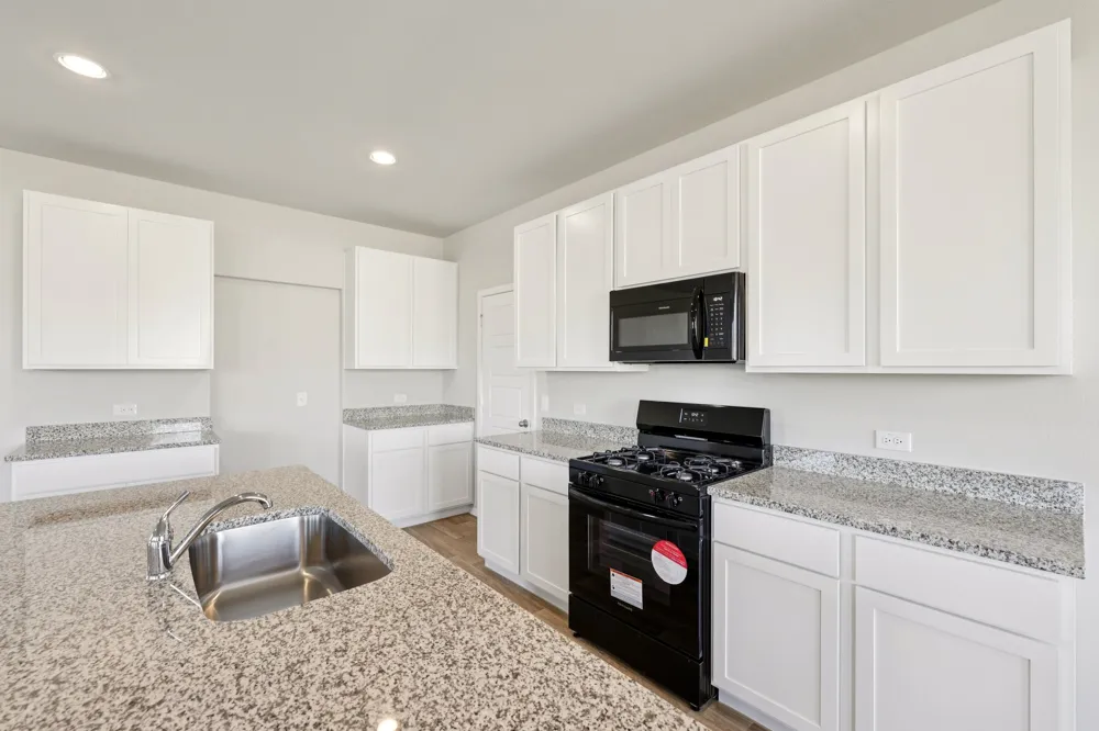 312 Jade Street Maxwell, TX 78656