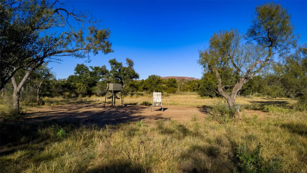 7702 Ranch Road 965 Llano, TX 78624