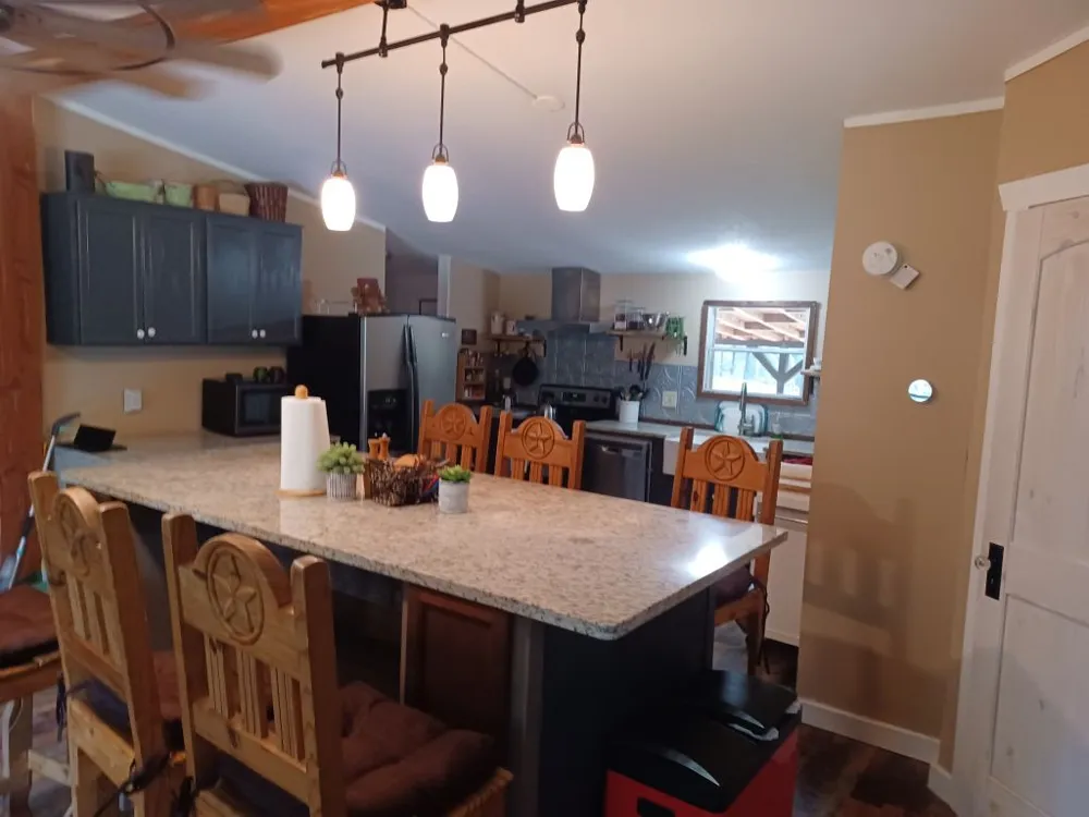 172 Pine Canyon Drive Smithville, TX 78957