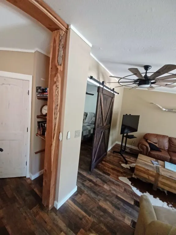 172 Pine Canyon Drive Smithville, TX 78957