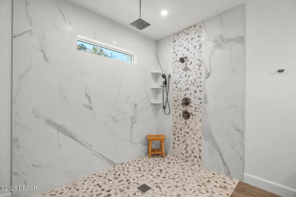 2995 Ragis Road Edgewater, FL 32132