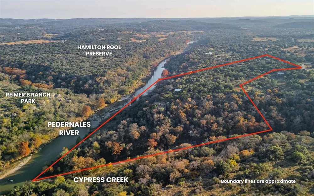 8507 Hammett's Crossing Round Mountain, TX 78663