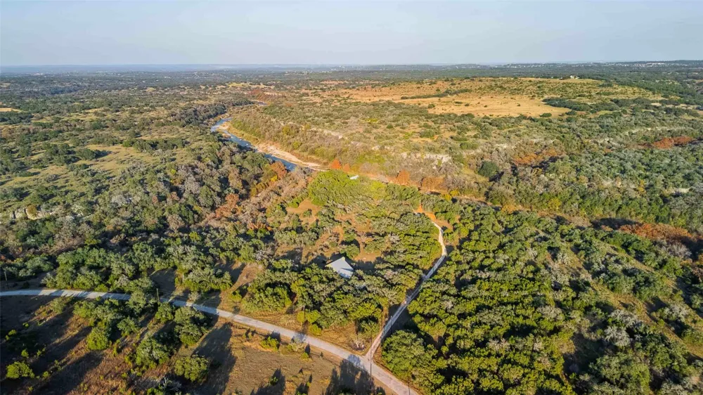 8507 Hammett's Crossing Round Mountain, TX 78663