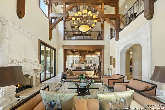 640 Terrell Terrell Hills, TX 78209