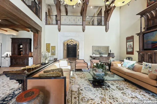 640 Terrell Terrell Hills, TX 78209