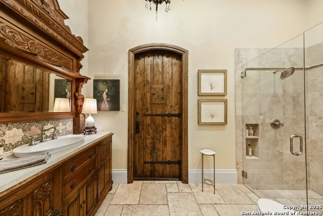 640 Terrell Terrell Hills, TX 78209