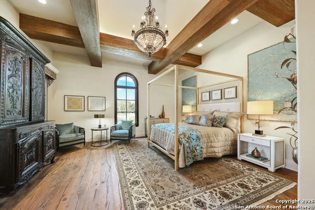 640 Terrell Terrell Hills, TX 78209