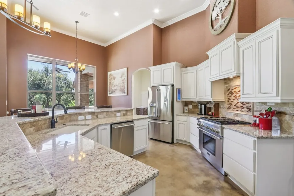 1194 Vaquero Way Wimberley, TX 78676