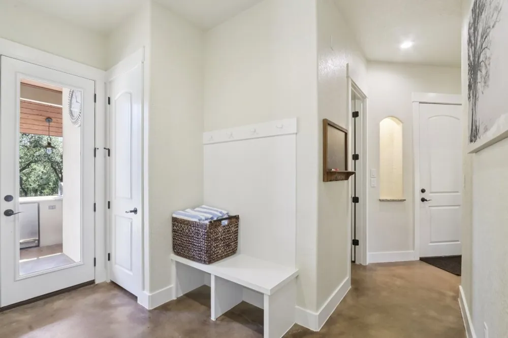 1194 Vaquero Way Wimberley, TX 78676
