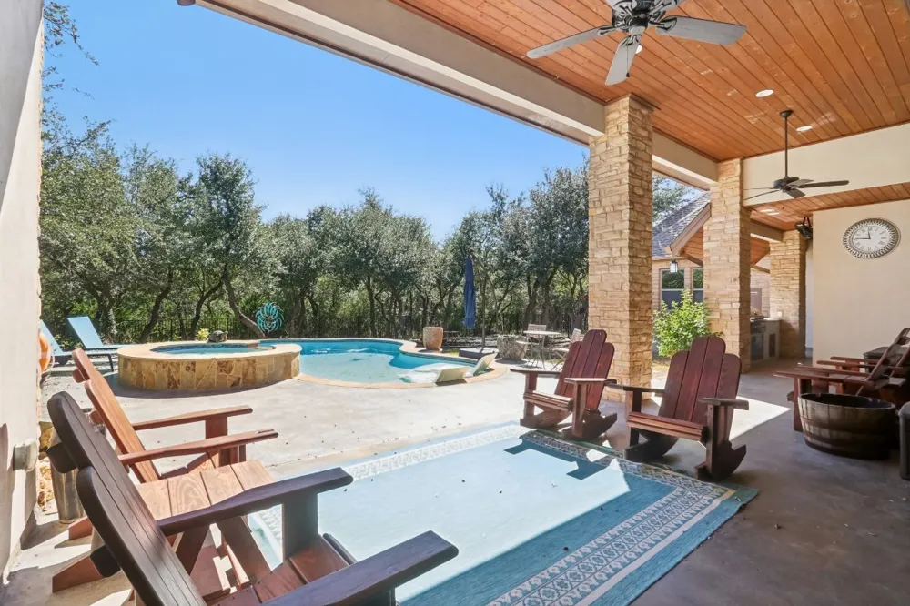 1194 Vaquero Way Wimberley, TX 78676